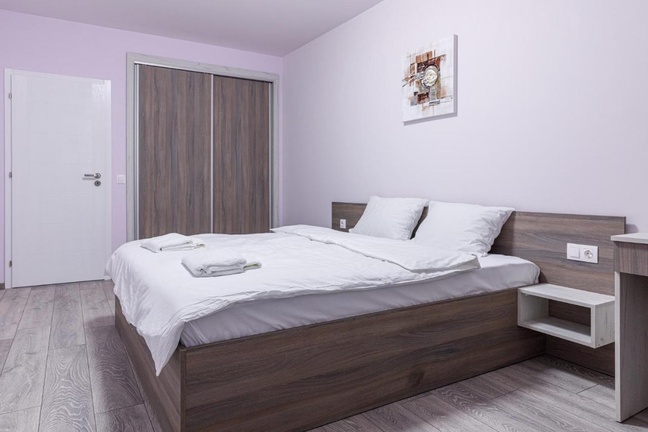 Баня Аква Ризорт Apartment Bagian luar foto