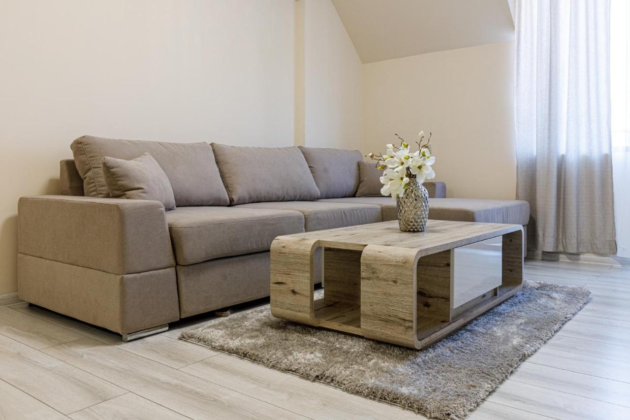 Баня Аква Ризорт Apartment Bagian luar foto
