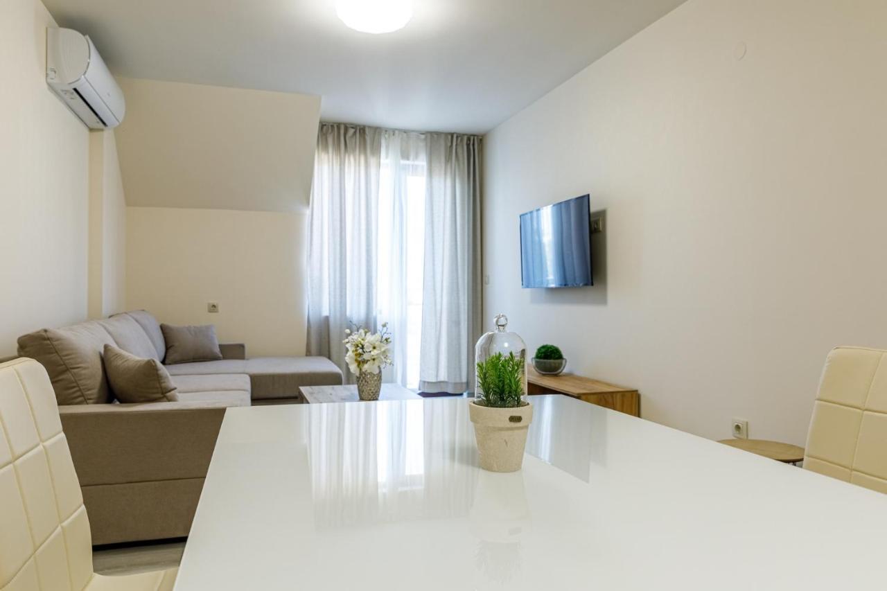 Баня Аква Ризорт Apartment Bagian luar foto
