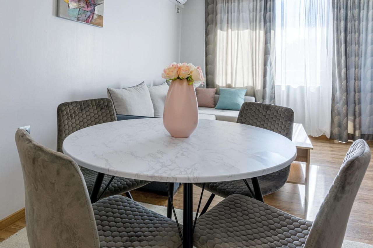 Баня Аква Ризорт Apartment Bagian luar foto