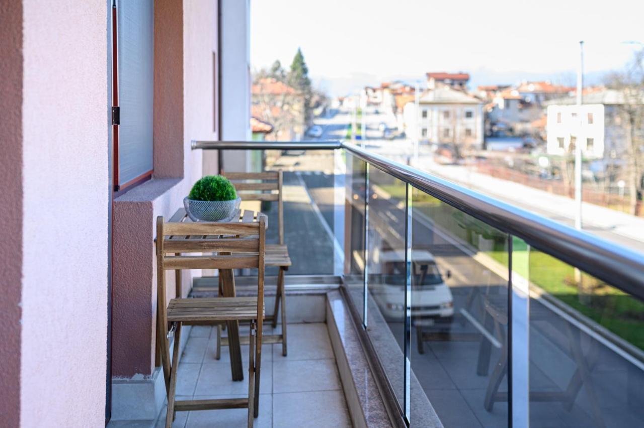 Баня Аква Ризорт Apartment Bagian luar foto