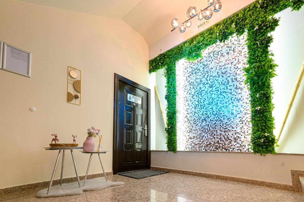 Баня Аква Ризорт Apartment Bagian luar foto