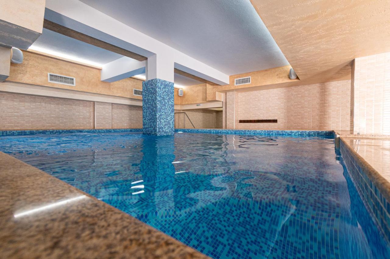Баня Аква Ризорт Apartment Bagian luar foto