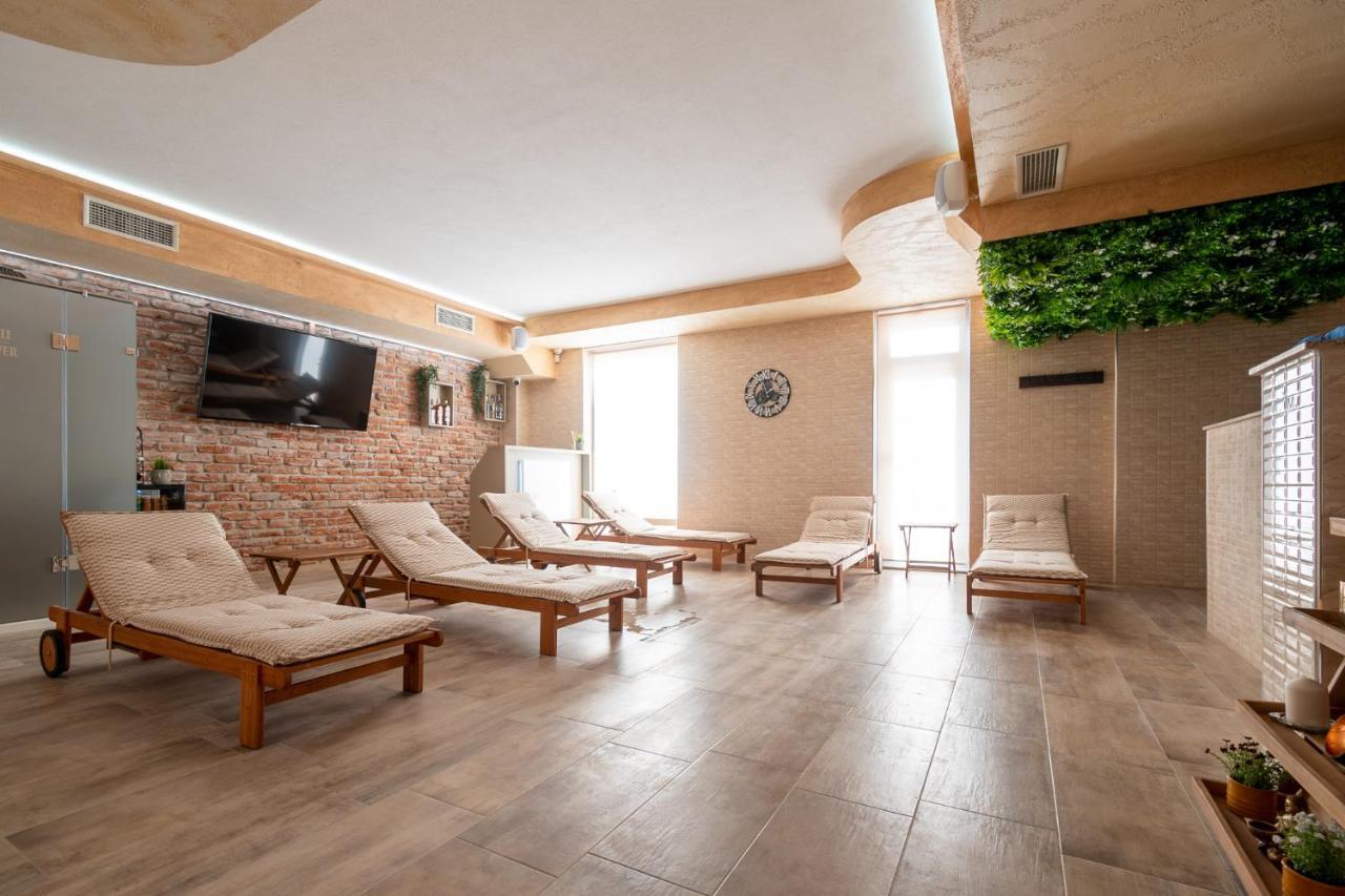 Баня Аква Ризорт Apartment Bagian luar foto