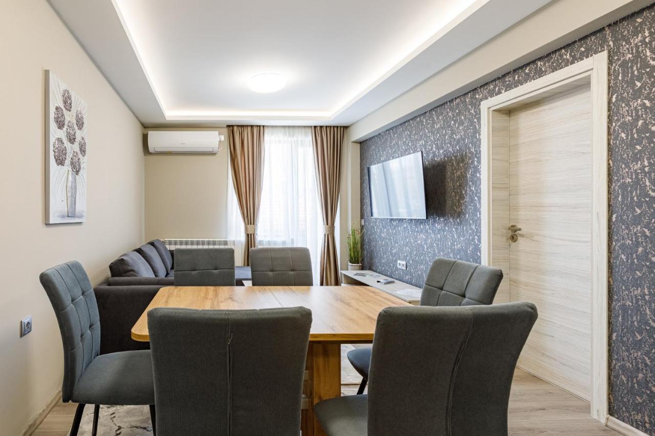 Баня Аква Ризорт Apartment Bagian luar foto