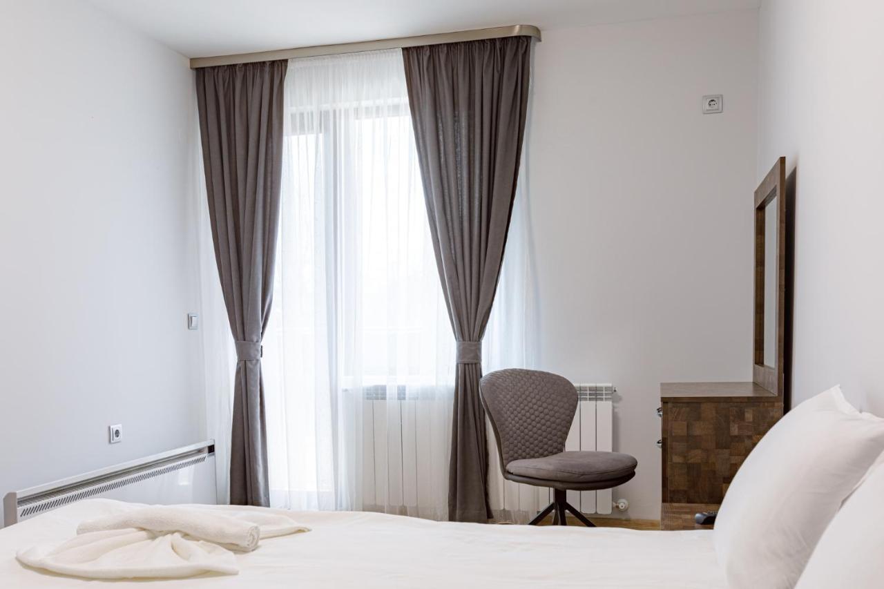Баня Аква Ризорт Apartment Bagian luar foto