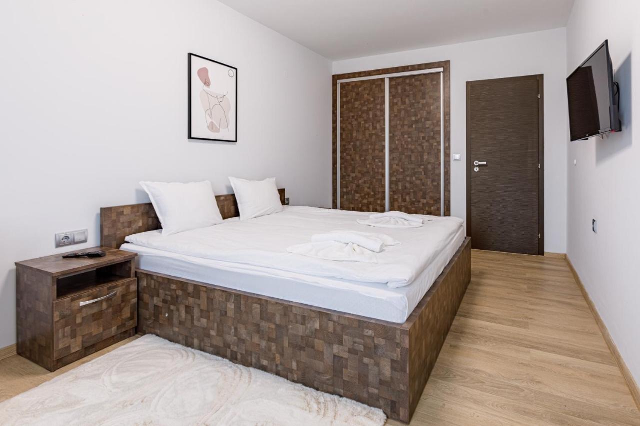 Баня Аква Ризорт Apartment Bagian luar foto